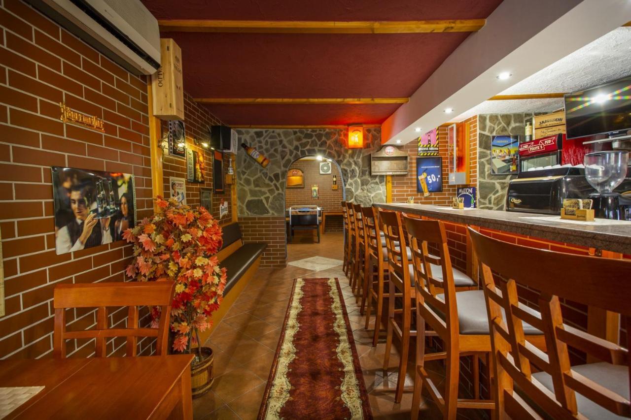 Hotel El Greco Rožnov pod Radhoštěm Exterior foto