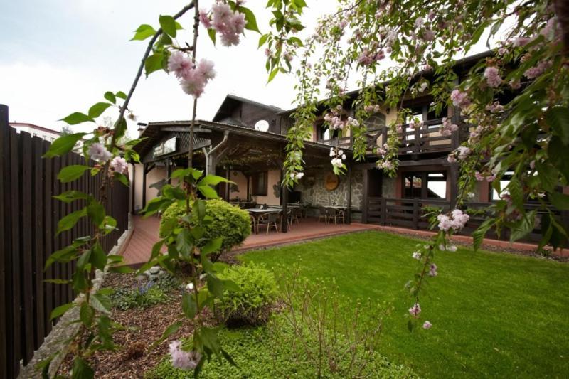 Hotel El Greco Rožnov pod Radhoštěm Exterior foto
